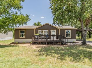 204 Overland Trl, Bridgeport, TX 76426