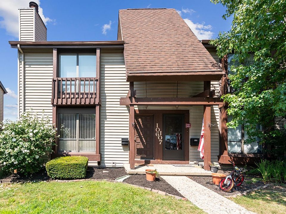 1st image of 106 Saint Andrews Dr