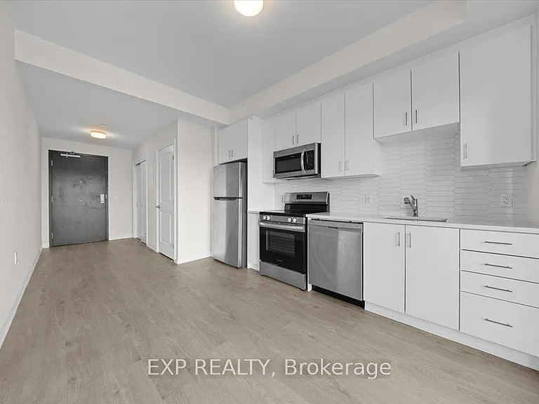 1350 Hemlock Rd #502 — Photo 10