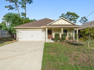 2376 Avenida De Sol St, Navarre, FL 32566