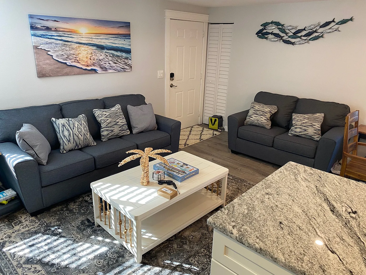 2 bed, 900 sqft, $1,850 — Photo 3