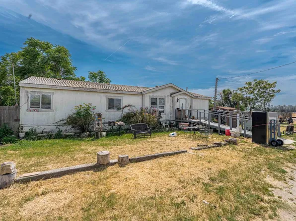 20867 2nd Ave, Stevinson, CA 95374