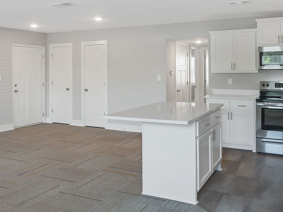 1st image of 300 W Pleasure Ave #2B-1Ba-1100Sqft