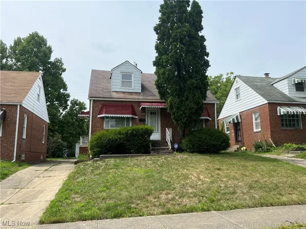 4138 E 154th St, Cleveland, OH 44128