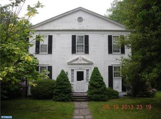 20 Park Ave, Beverly, NJ 08010
