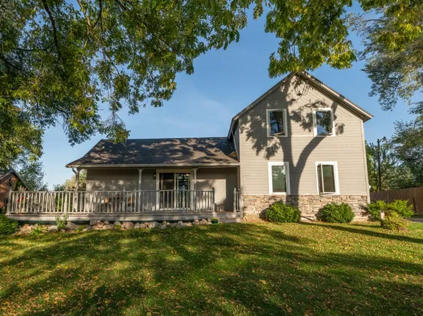 9692 Maple Tree ROAD, Kewaskum, WI 53040