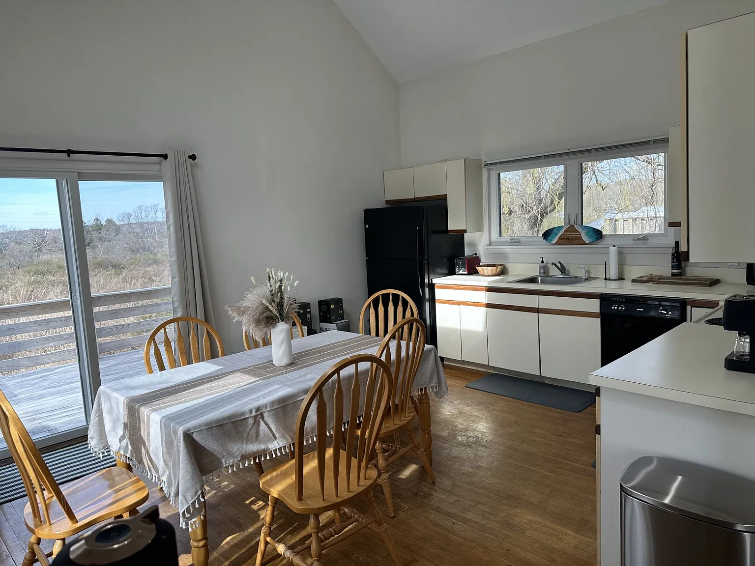 Ditch Plains Beach House — Photo 4