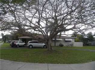 825 NW 15th St, Homestead, FL 33030