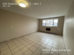 928 Howard Ave #7, Windsor, ON N9A1S5