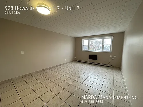928 Howard Ave Photo 1
