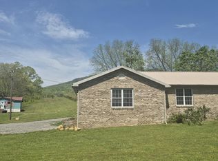 525-527 Shady Grove Rd, Sequatchie, TN 37374