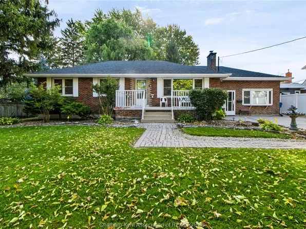 16 Indian Creek Rd W, Chatham Kent, ON N7M 2E1