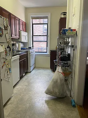 Rented by Manhattan Flats | media 8
