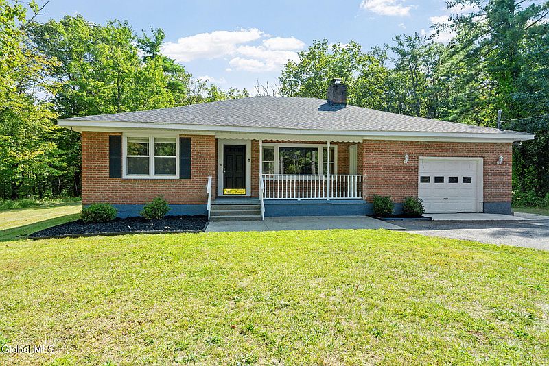 3rd image of 367 Closson Road