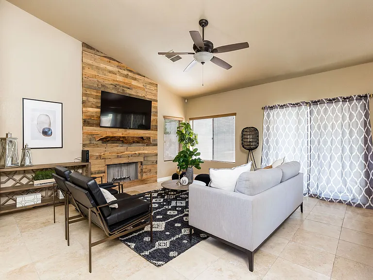 5821 E Aire Libre Ave — Photo 8