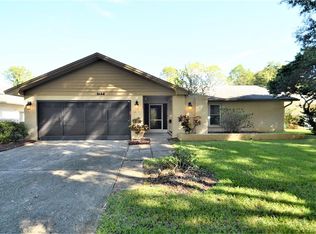 1634 Glengarry Dr, Palm Harbor, FL 34684