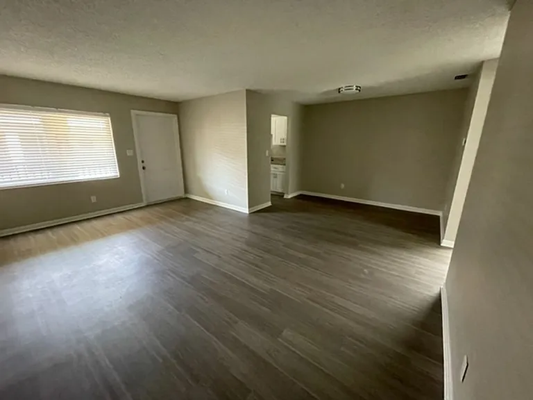 2230 Nursery Rd — Photo 13