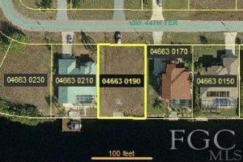 1st image of 1726 SW 45th St