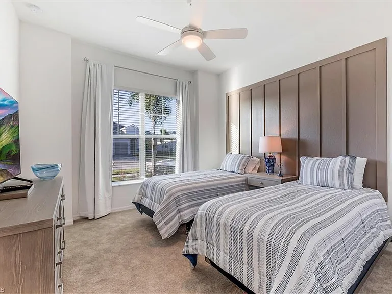 25078 Golden Fern Dr — Photo 15