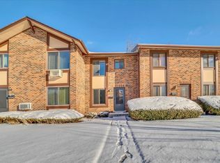 17W700 14th St UNIT 1890, Villa Park, IL 60181