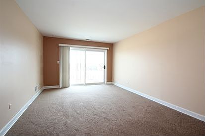 2nd image of 7525 W Lawrence Ave Unit 503