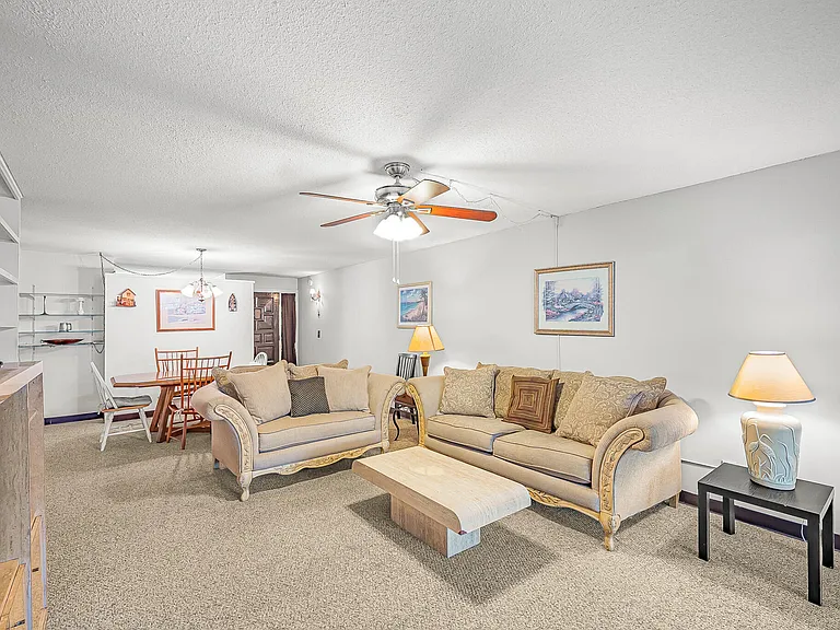 1500 NE 13th Ter #G6 — Photo 7