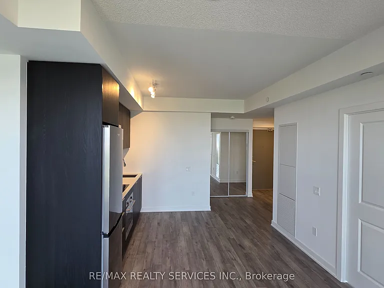 15 Skyridge Dr #2210 — Photo 11