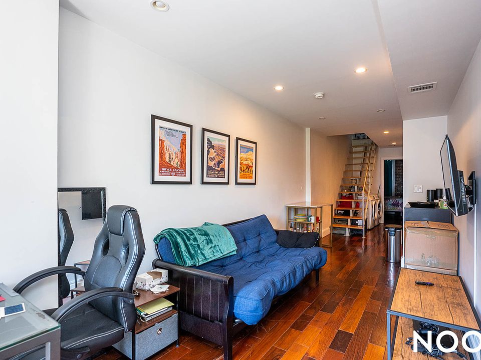 1st image of 46 New York Ave APT 3R