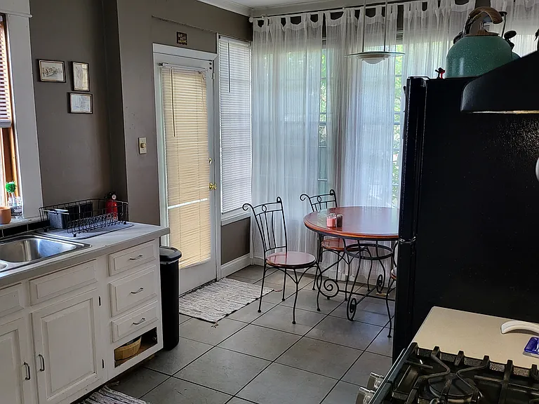 175 E Northwood Ave — Photo 8