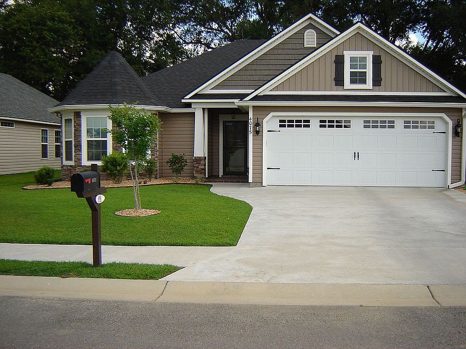 1st image of 4075 Glen Laurel Dr. E