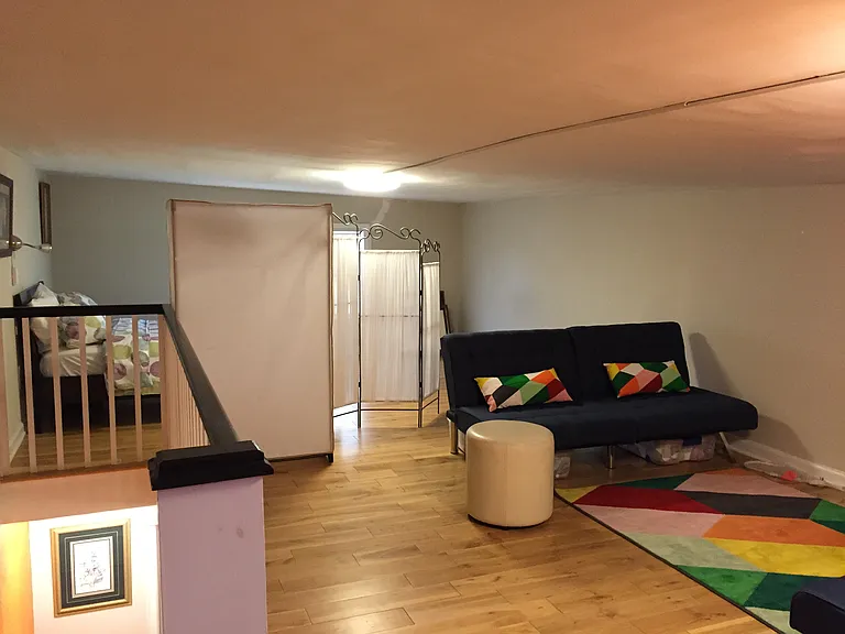 527 S 7th St — Photo 15