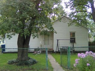 1210 S Hickory St, Centralia, IL 62801
