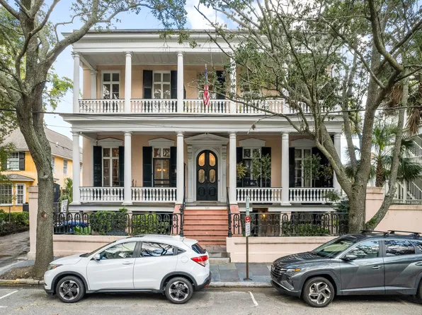 128 Wentworth St, Charleston, SC