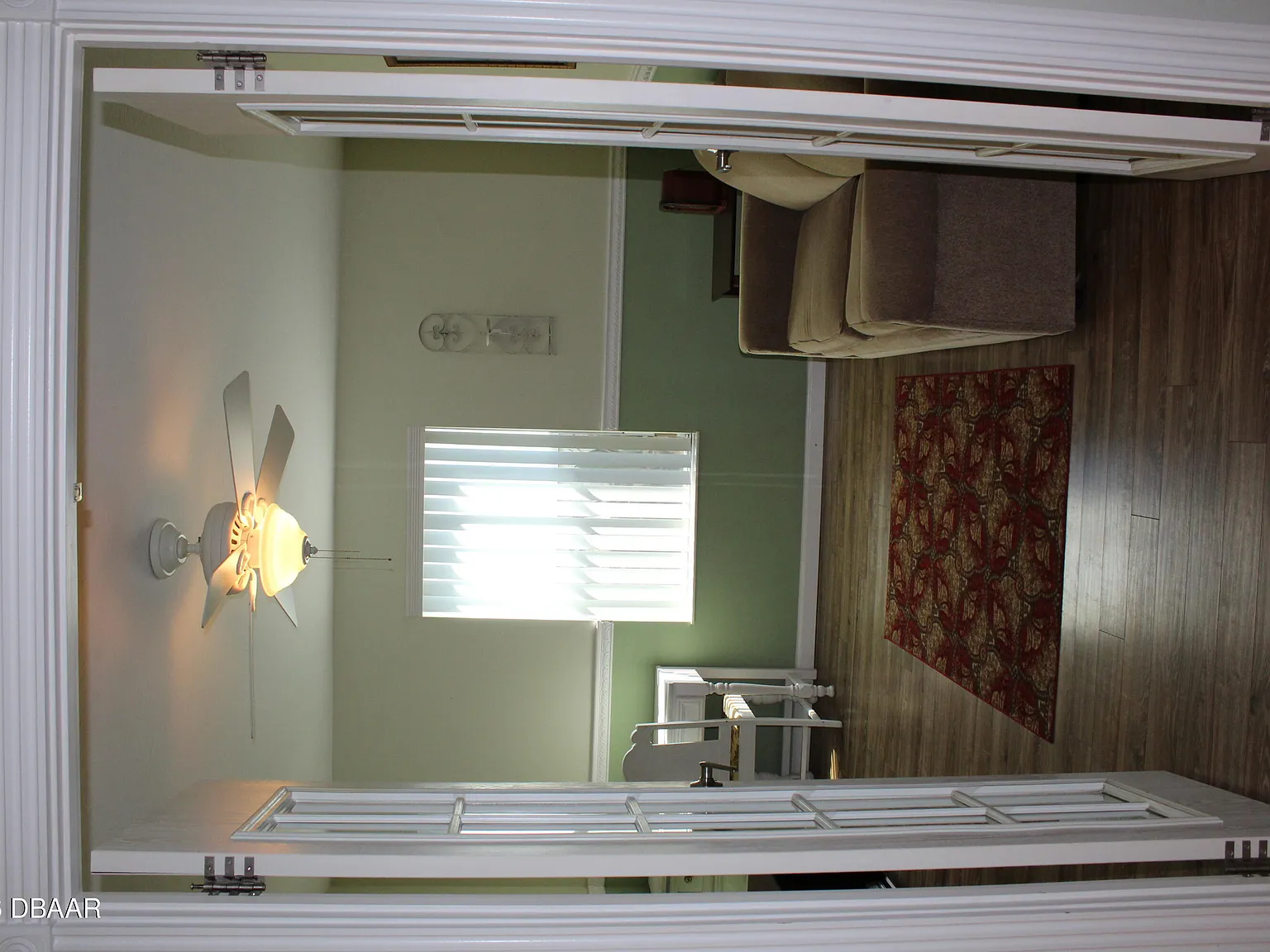 3 bed, 2.0 bath, 1625 sqft, $2,200 — Photo 3