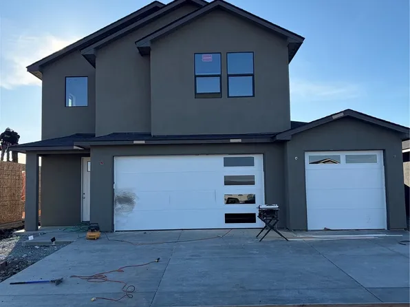 1136 9th Avenue NE, Ephrata, WA 98823