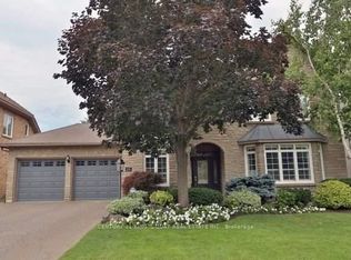 1331 Greeneagle Dr, Oakville, ON L6M 2N1