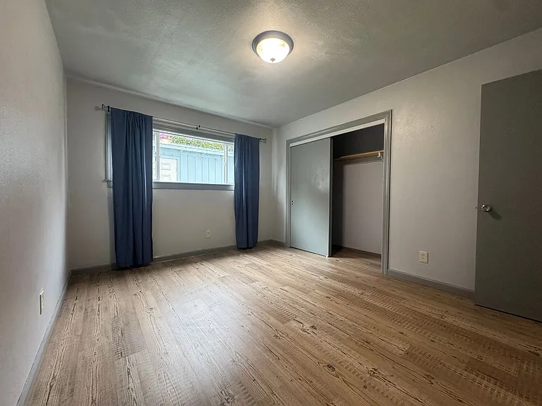 2304 Union ST — Photo 8