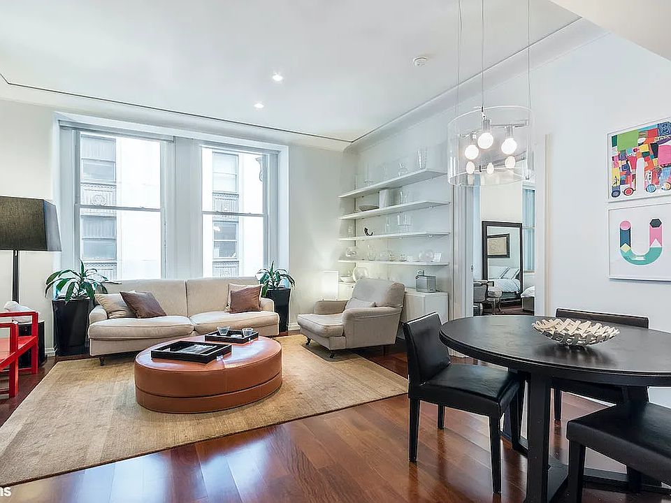 1st image of 55 Wall St APT 716