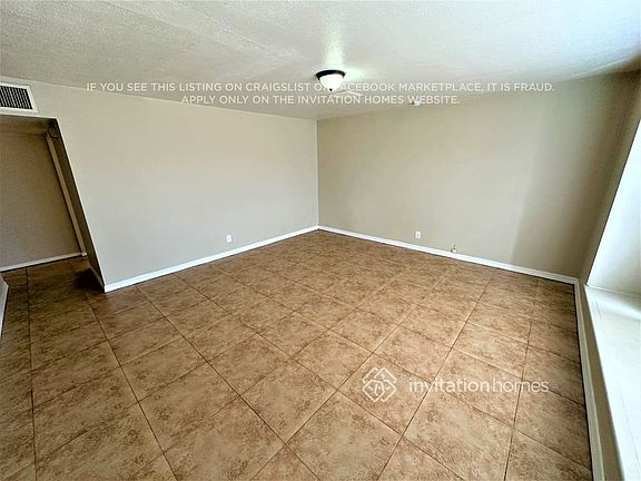 3rd image of 3608 W Ocotillo Rd