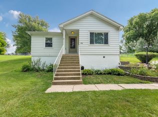 174 N State St, Lockport, IL 60441