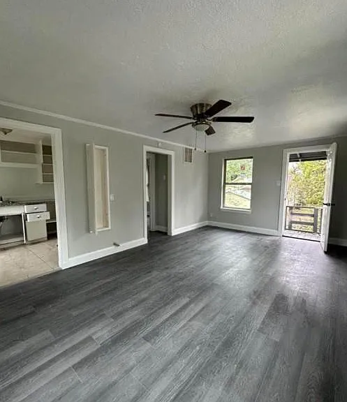 702 Rosedale St #A-B — Photo 4
