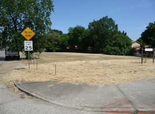 1031 Bond St, Redding, CA 96002