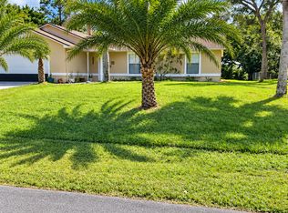 841 Jamaica Ave, Sebastian, FL 32958