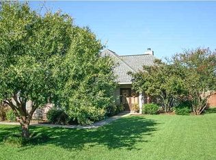 600 Deer Meadow Blvd, Broussard, LA 70518