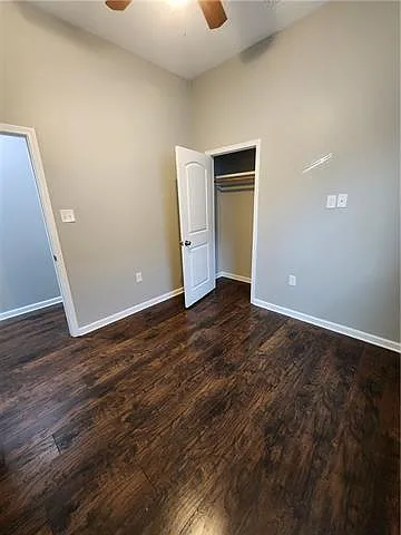 2522 N Galvez St — Photo 6