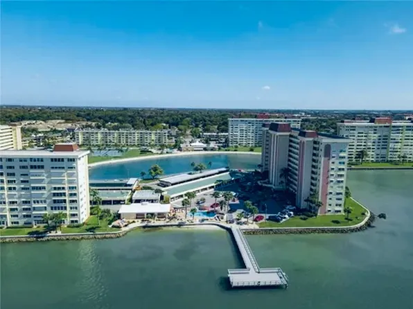 4575 Cove Cir APT 1105, Saint Petersburg, FL 33708