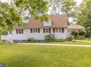 196 E Bristol Rd, Ivyland, PA 18974