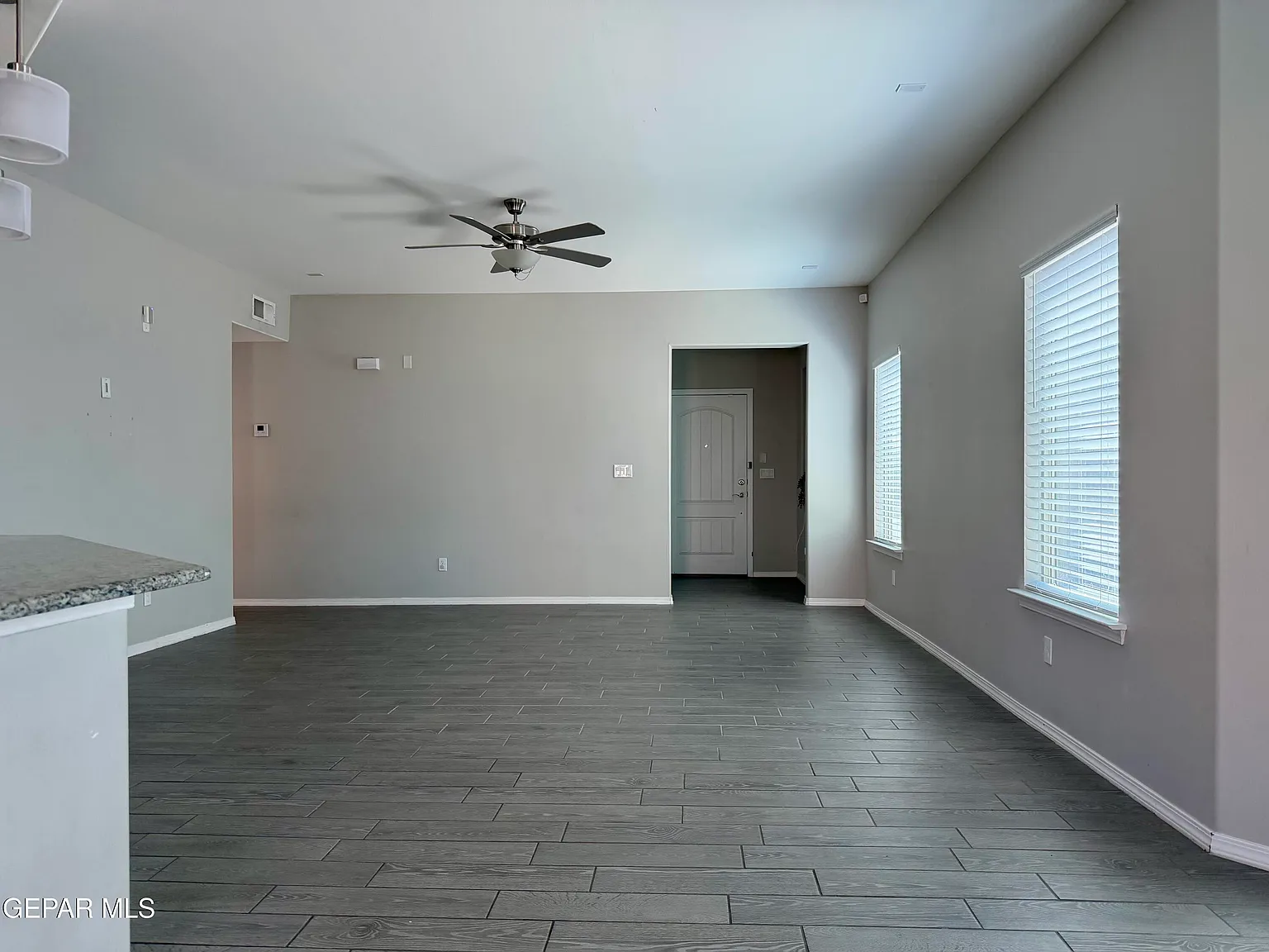 3 bed, 2.0 bath, 1502 sqft, $1,850 — Photo 3