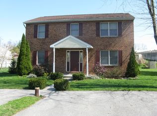 10912 & 10914 Antrim Ct #10912, Greencastle, PA 17225