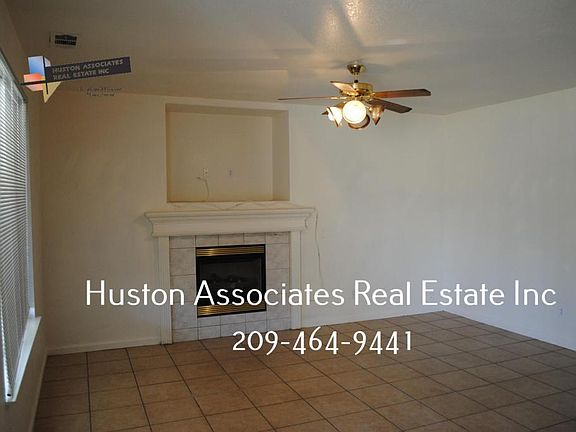 3rd image of 9432 Snow Creek Cir